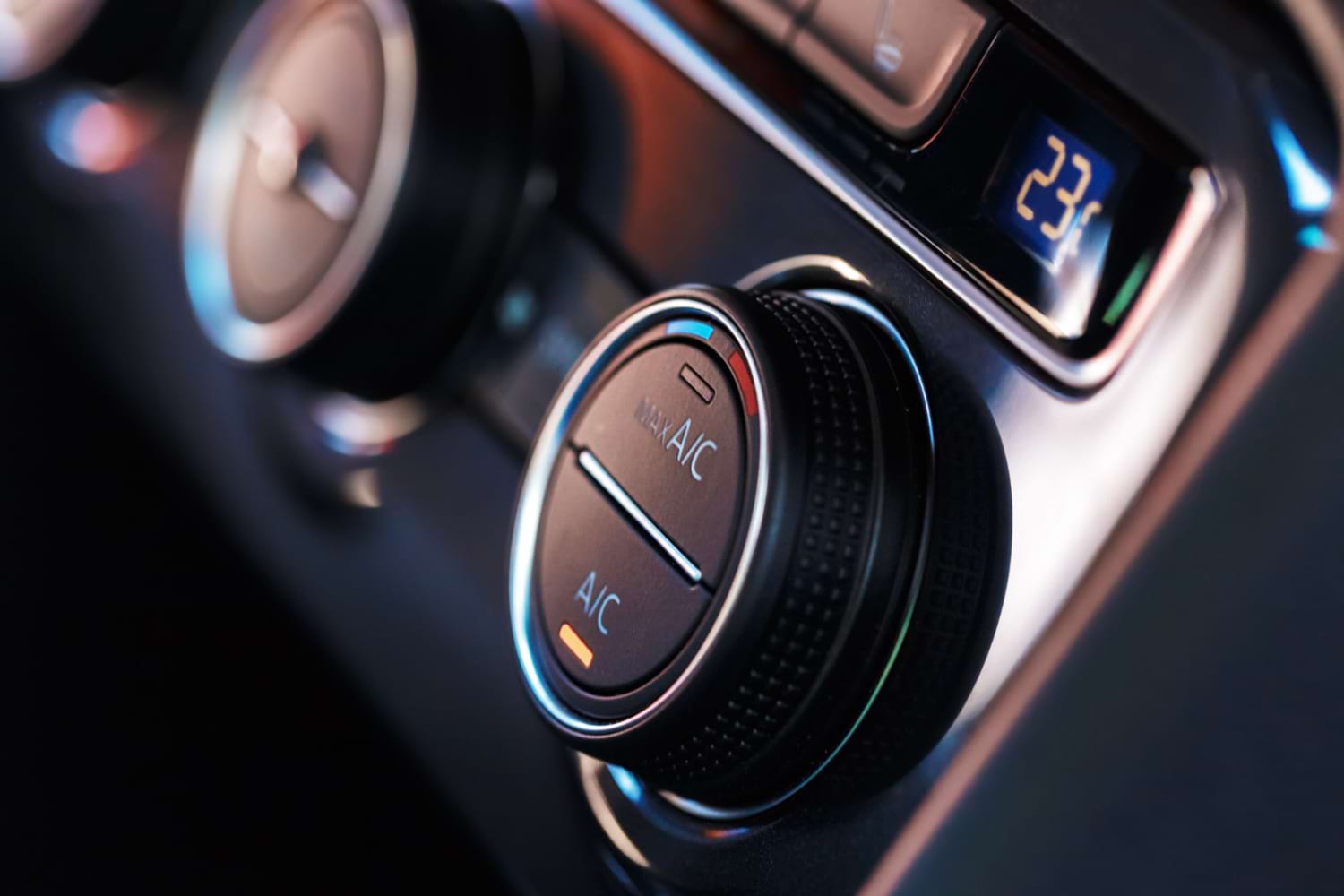 serwis klimatyzacji auta